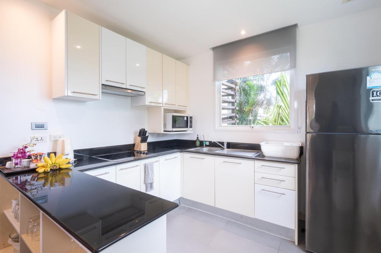 Karon Sea View Beach Apartment エクステリア 写真