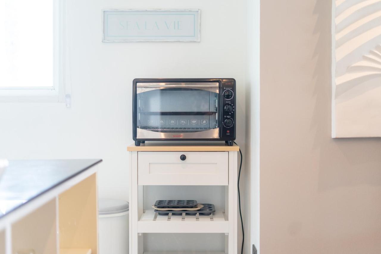 Karon Sea View Beach Apartment エクステリア 写真