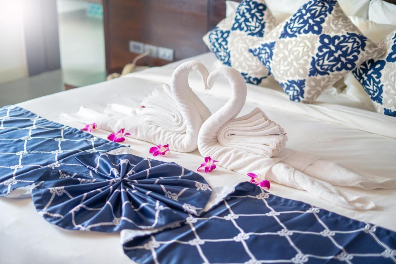 Karon Sea View Beach Apartment エクステリア 写真