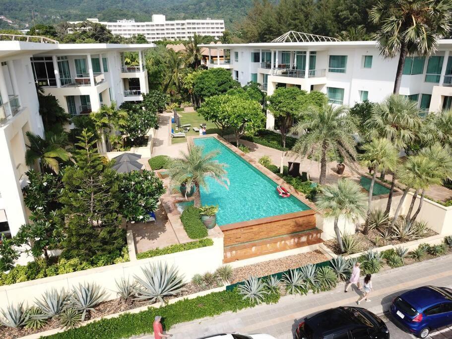 Karon Sea View Beach Apartment エクステリア 写真